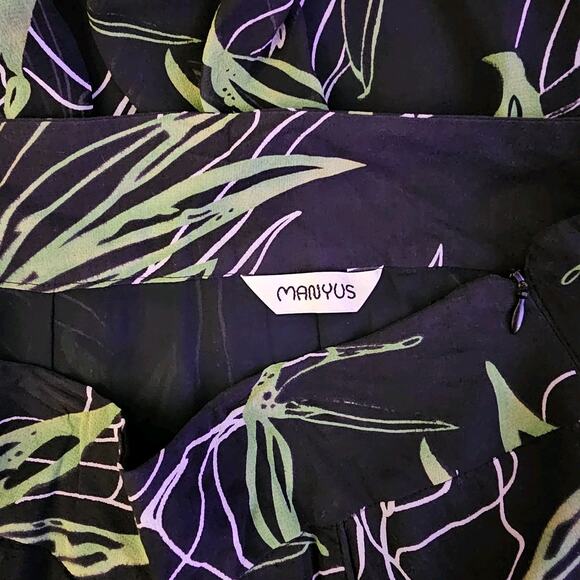 MANYUS Green Tropical Silk Skirt Size M Flare Flowy Midi Lined Soft Alt Goth - Picture 8 of 8